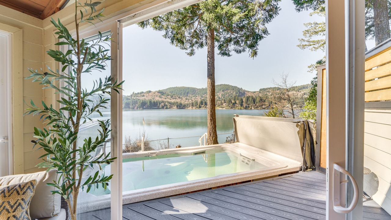 Photo of Outdoor in Olympia