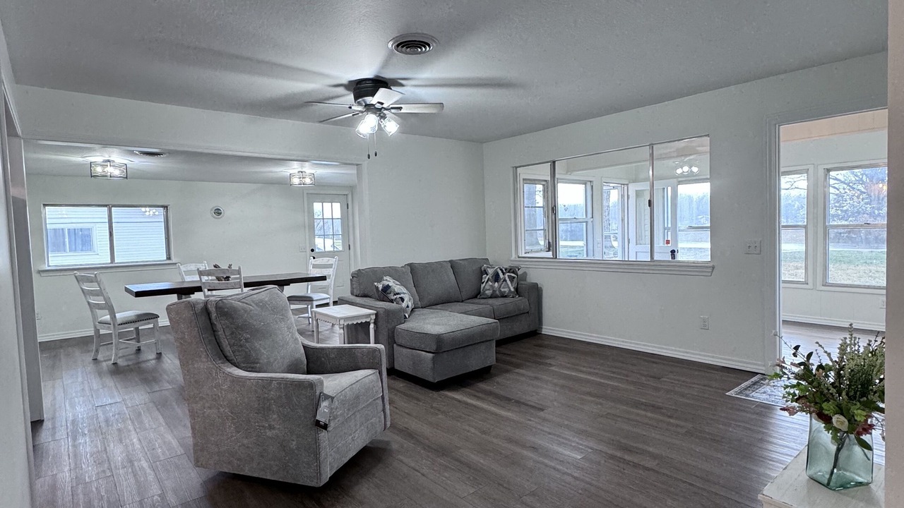 Photo of Livingroom in West Plains