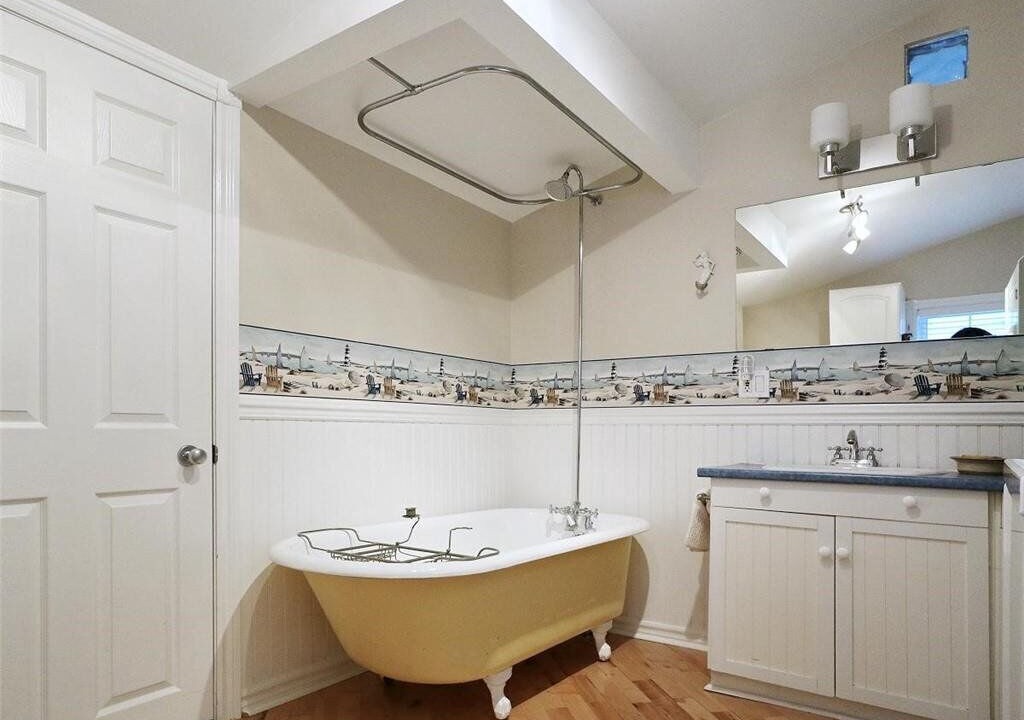 Photo of Bathroom in Port Stanley