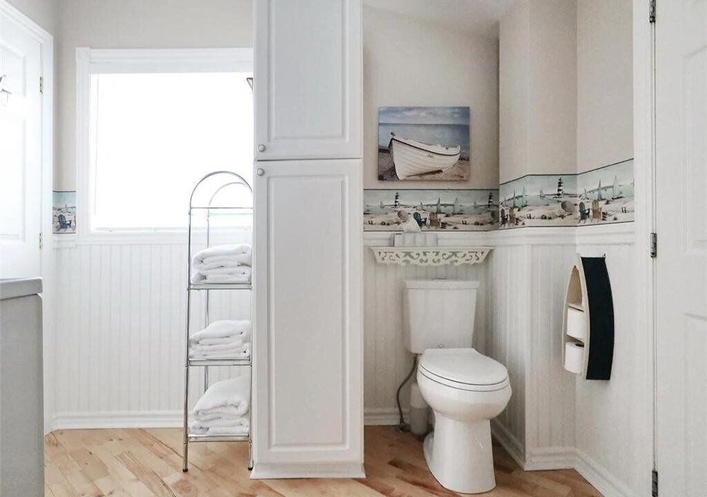 Photo of Bathroom in Port Stanley