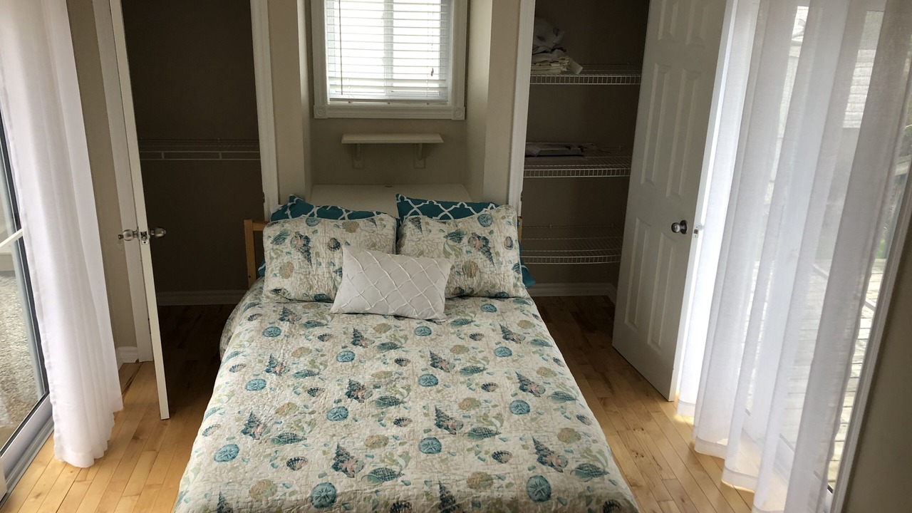 Photo of Bedroom in Port Stanley