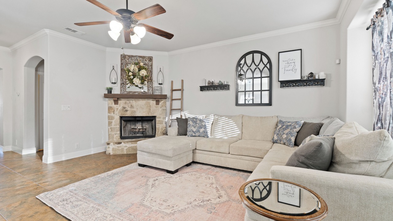 Photo of Livingroom in Little Elm