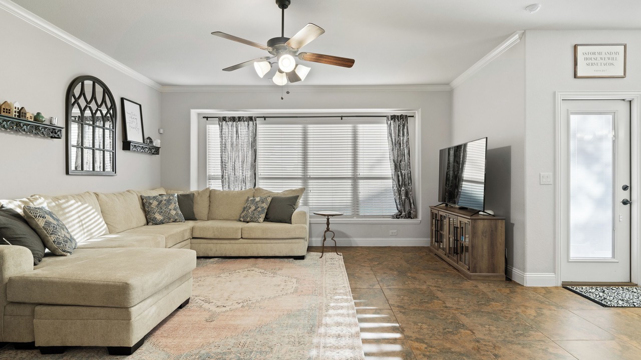 Photo of Livingroom in Little Elm
