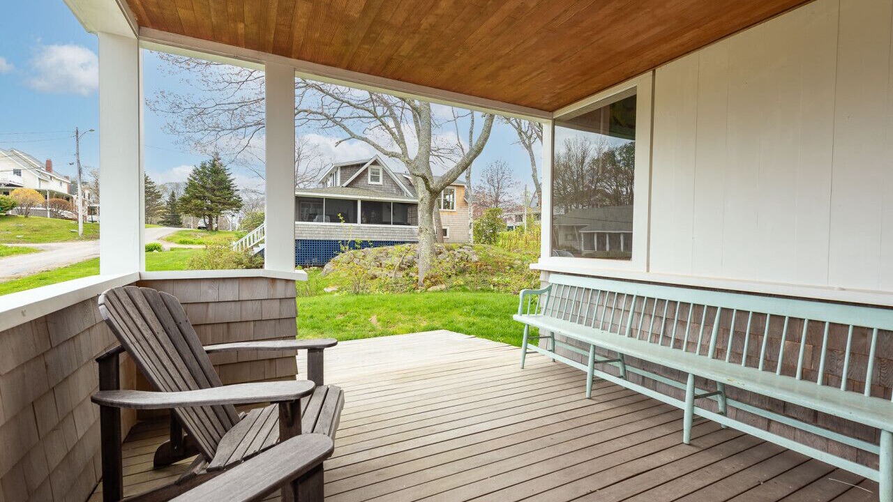 Photo of Patio Balcony in Ocean Point