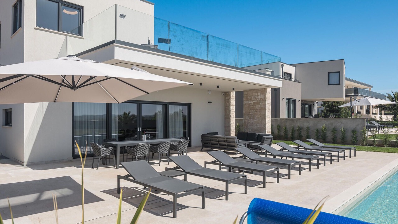Photo of Outdoor in Frata