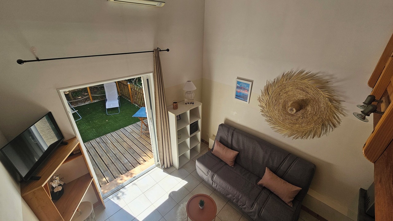Photo of Livingroom in Mireval