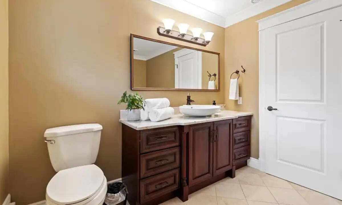 Photo of Bathroom in Quidi Vidi