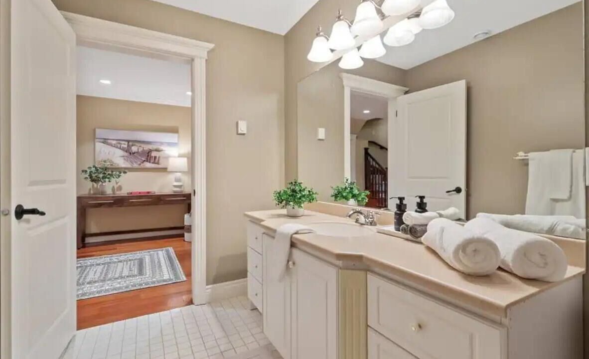 Photo of Bathroom in Quidi Vidi