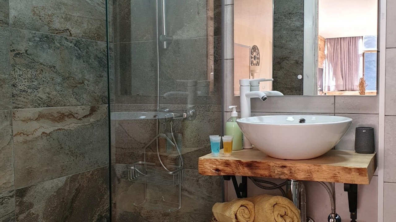 Photo of Bathroom in Candanchu