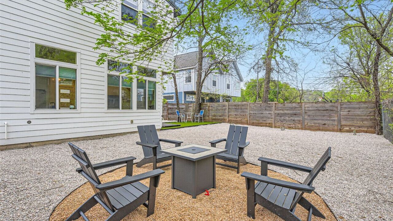 Photo of Patio Balcony in MLK