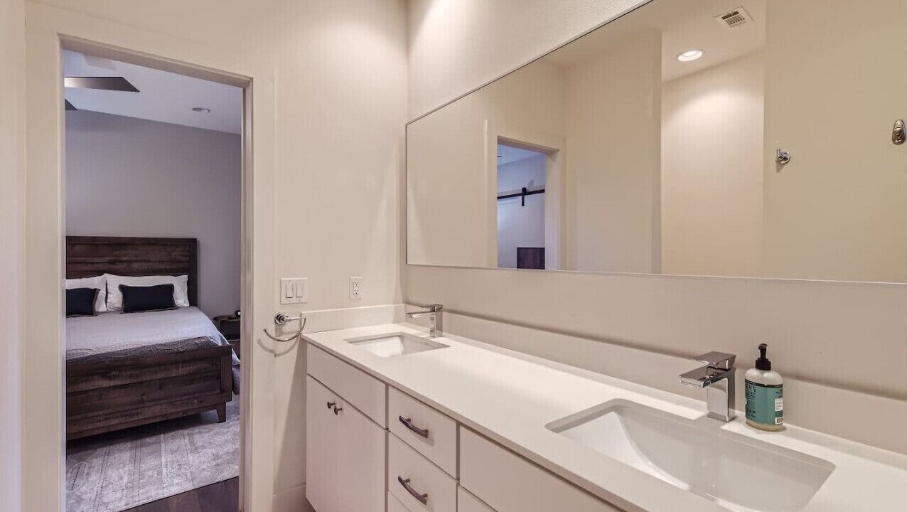 Photo of Bathroom in MLK