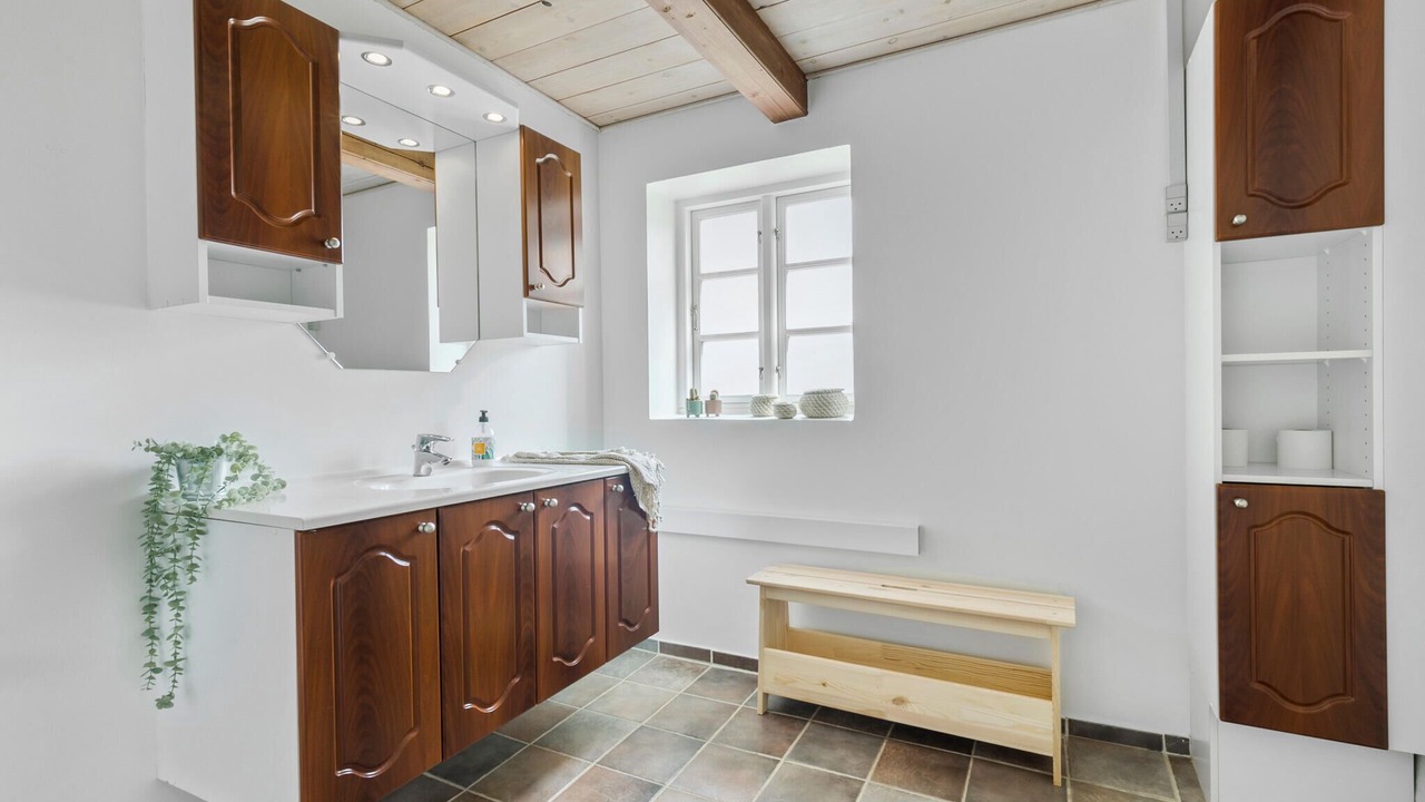 Photo of Bathroom in Kolind