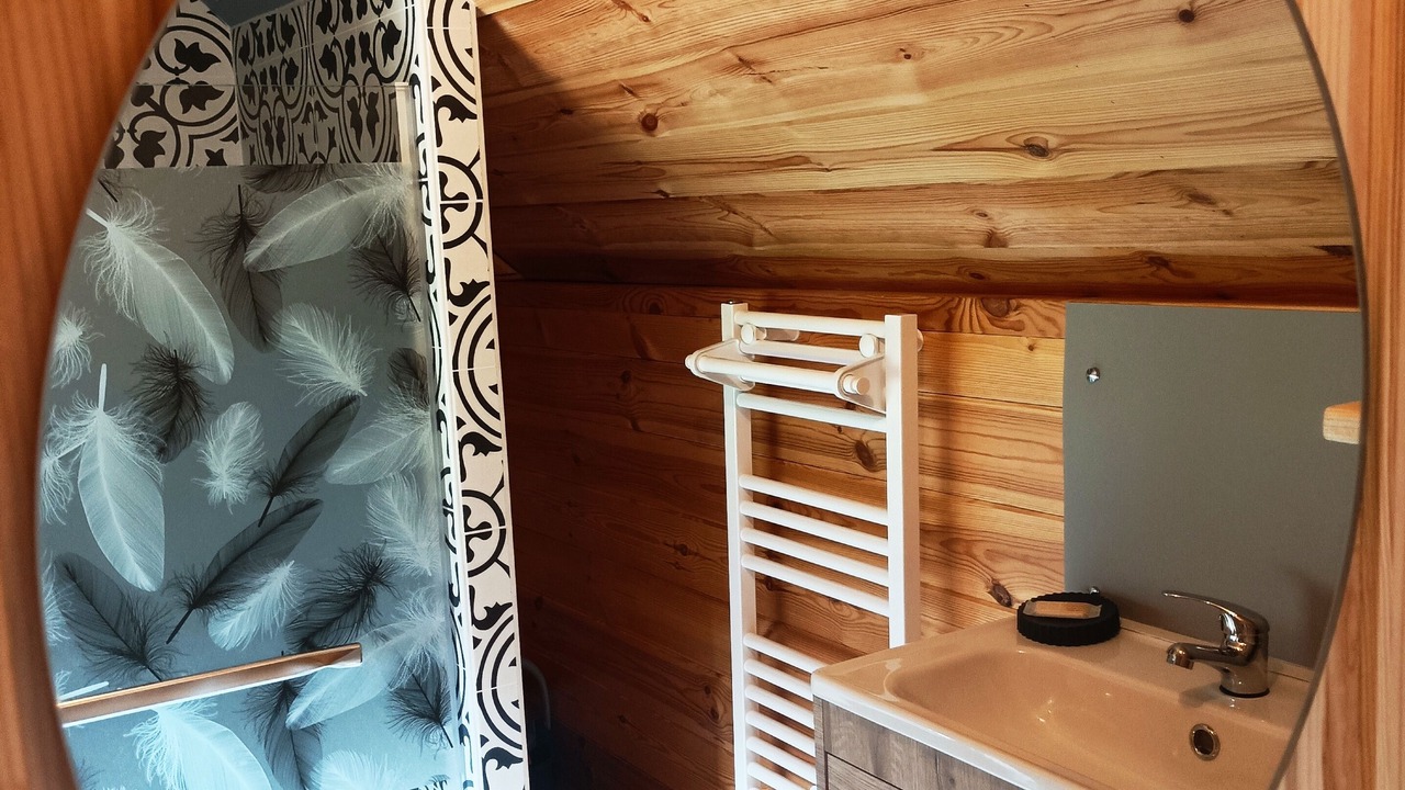 Photo of Bathroom in Merlines