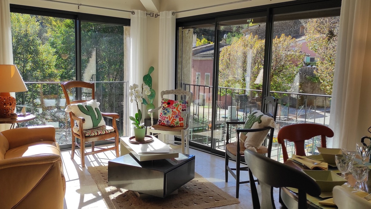 Photo of Livingroom in Eygaliers