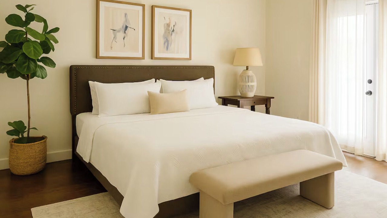 Photo of Bedroom in Knox - Henderson