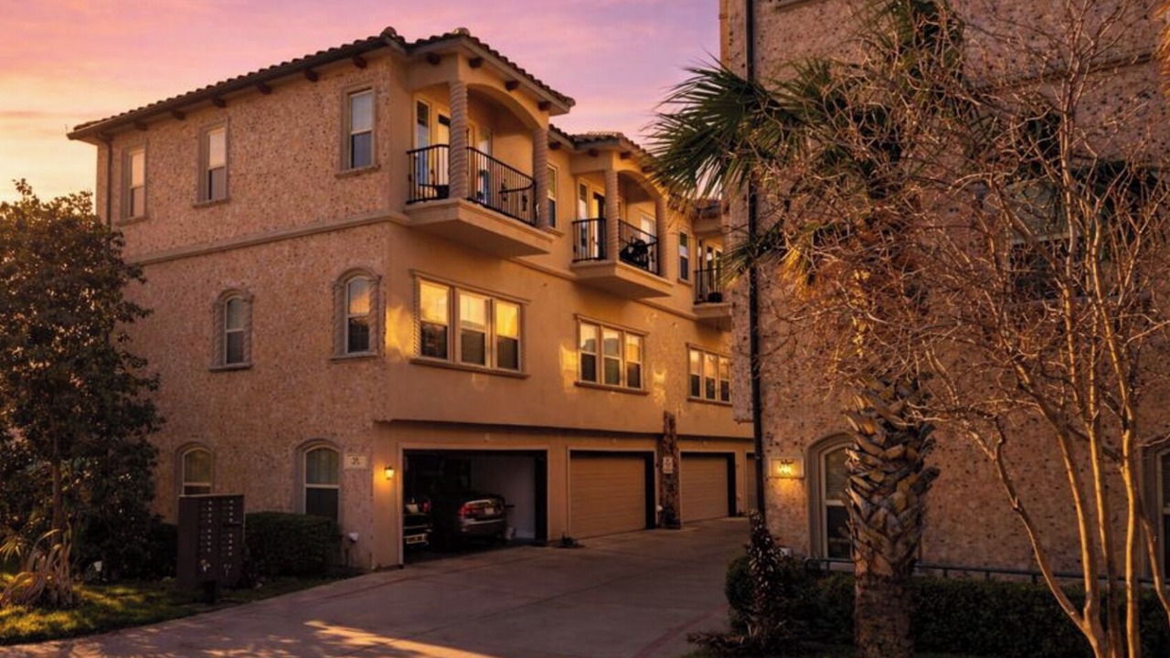 Photo of Outdoor in Knox - Henderson