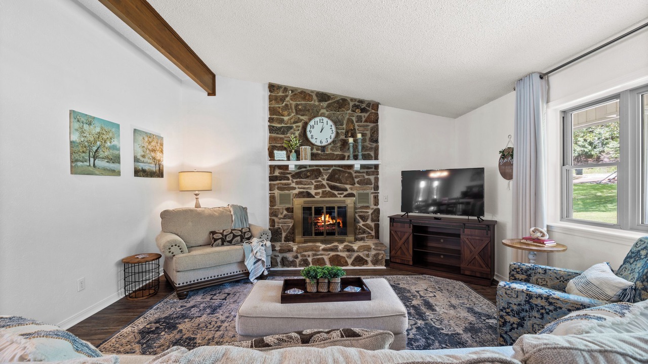 Photo of Bedroom in Horseshoe Bend