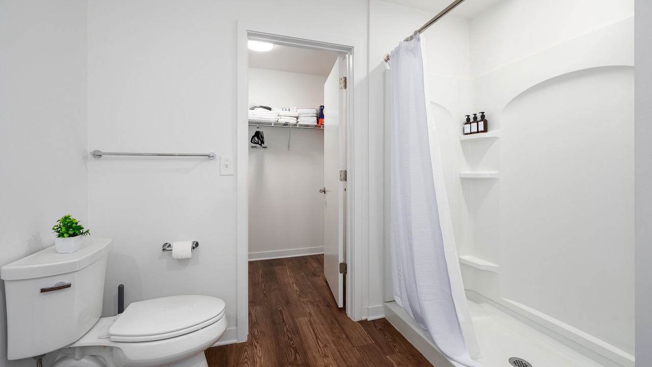 Photo of Bathroom in Avondale