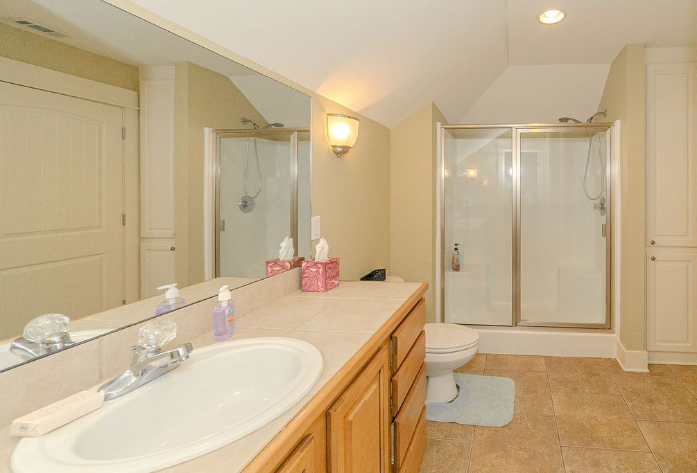 Photo of Bathroom in Shoreline Park