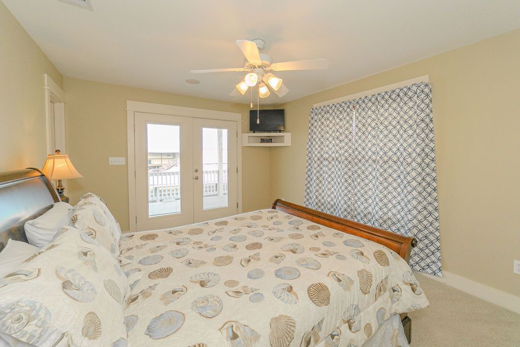 Photo of Bedroom in Shoreline Park