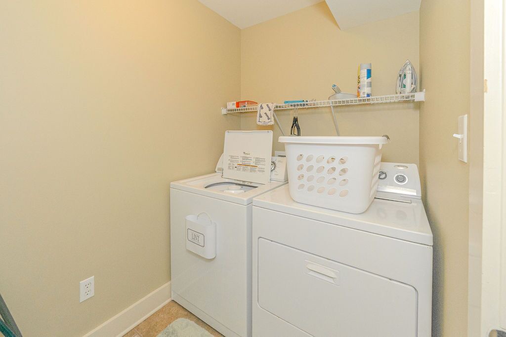 Photo of Bathroom in Shoreline Park