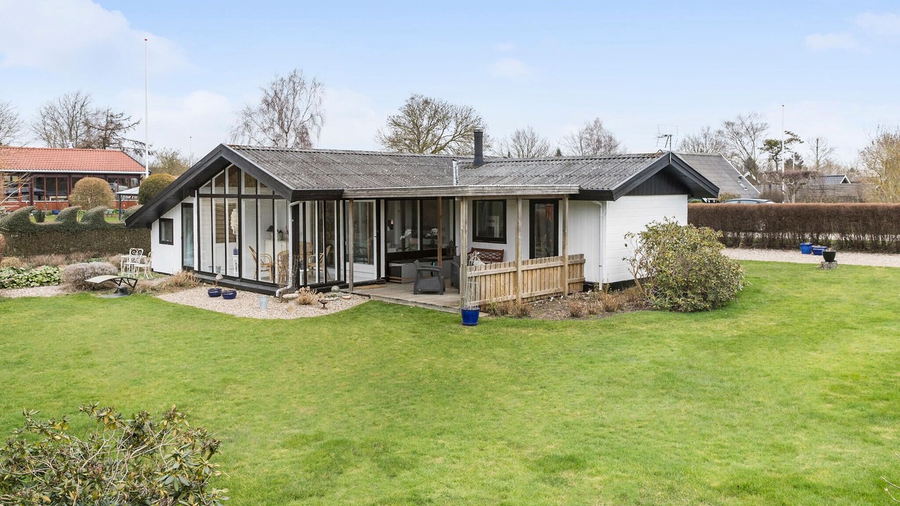 Photo of Others in Frolunde