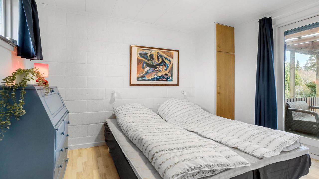 Photo of Others in Frolunde