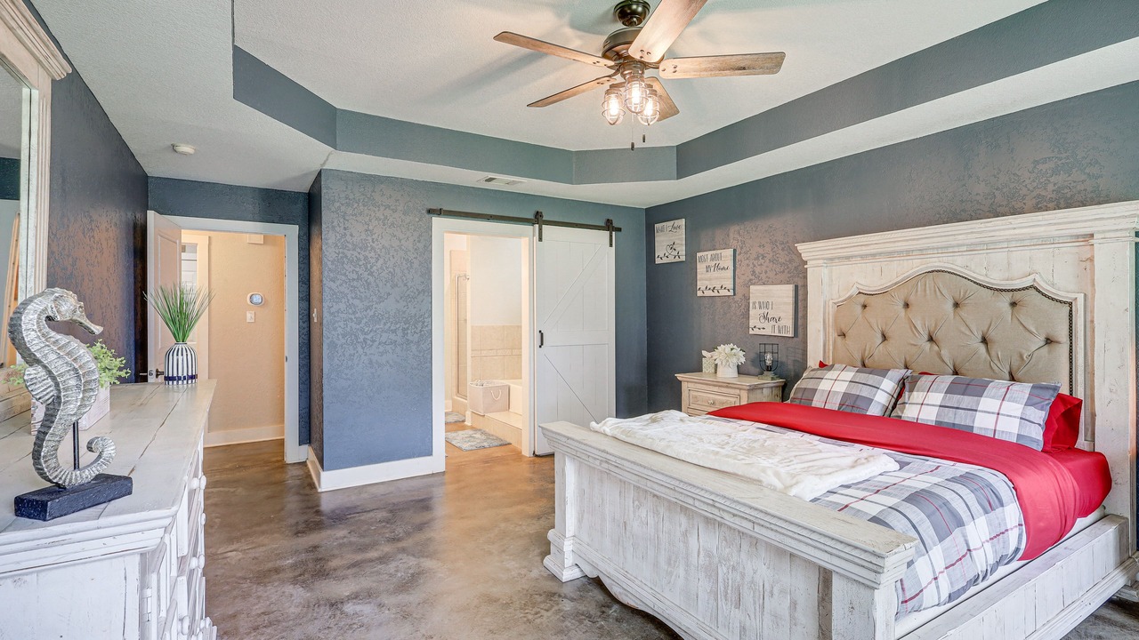 Photo of Bedroom in Morgans Point Resort