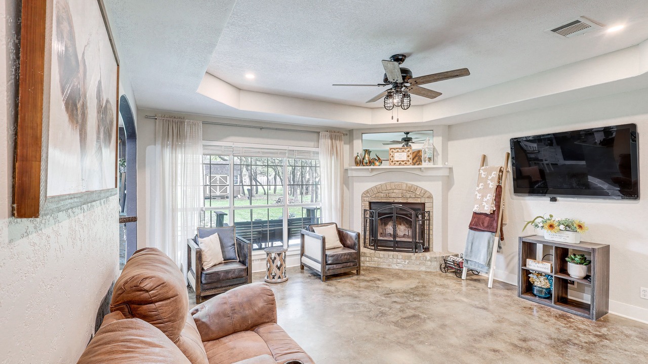 Photo of Livingroom in Morgans Point Resort