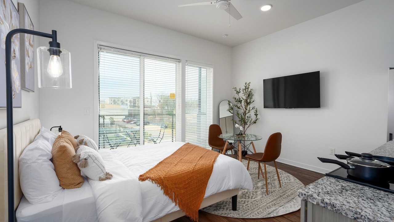 Photo of Bedroom in Avondale