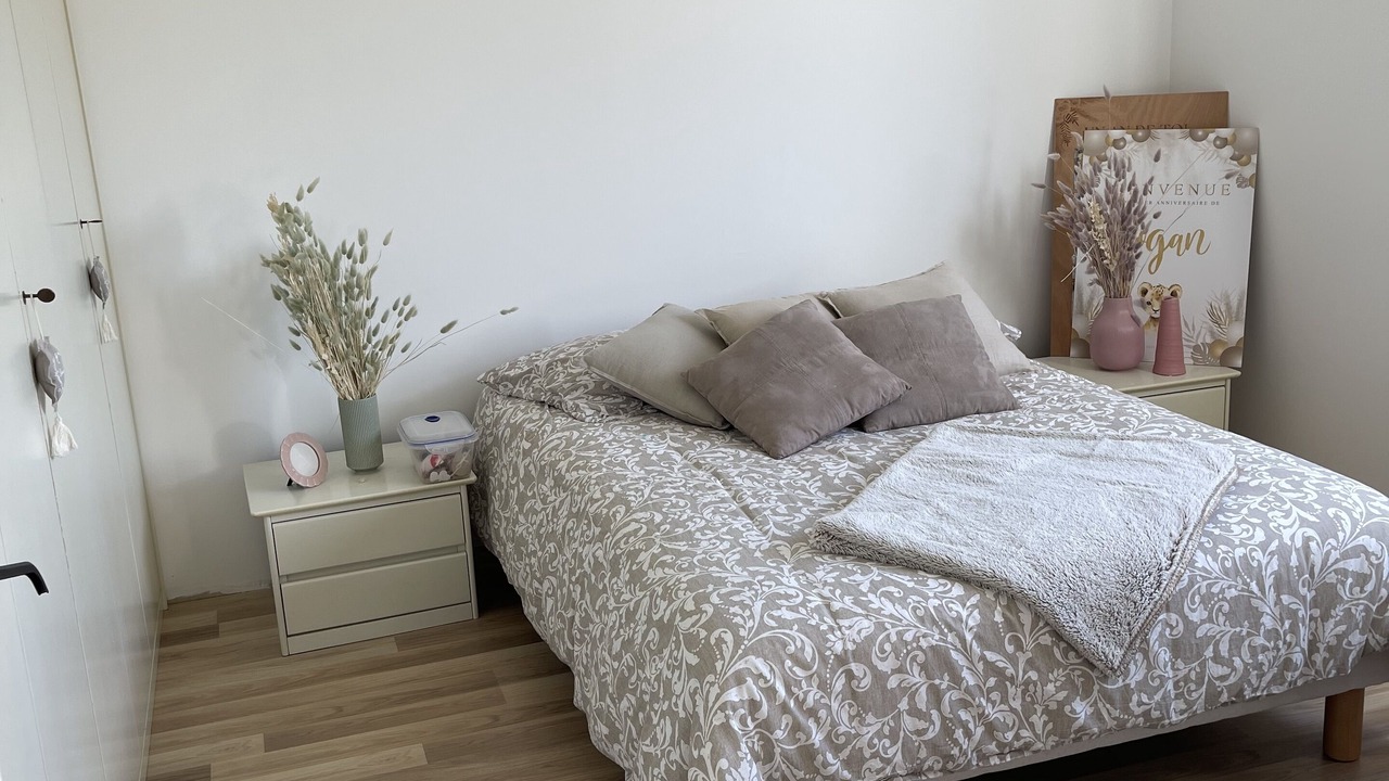Photo of Bedroom in Arnouville-les-Mantes
