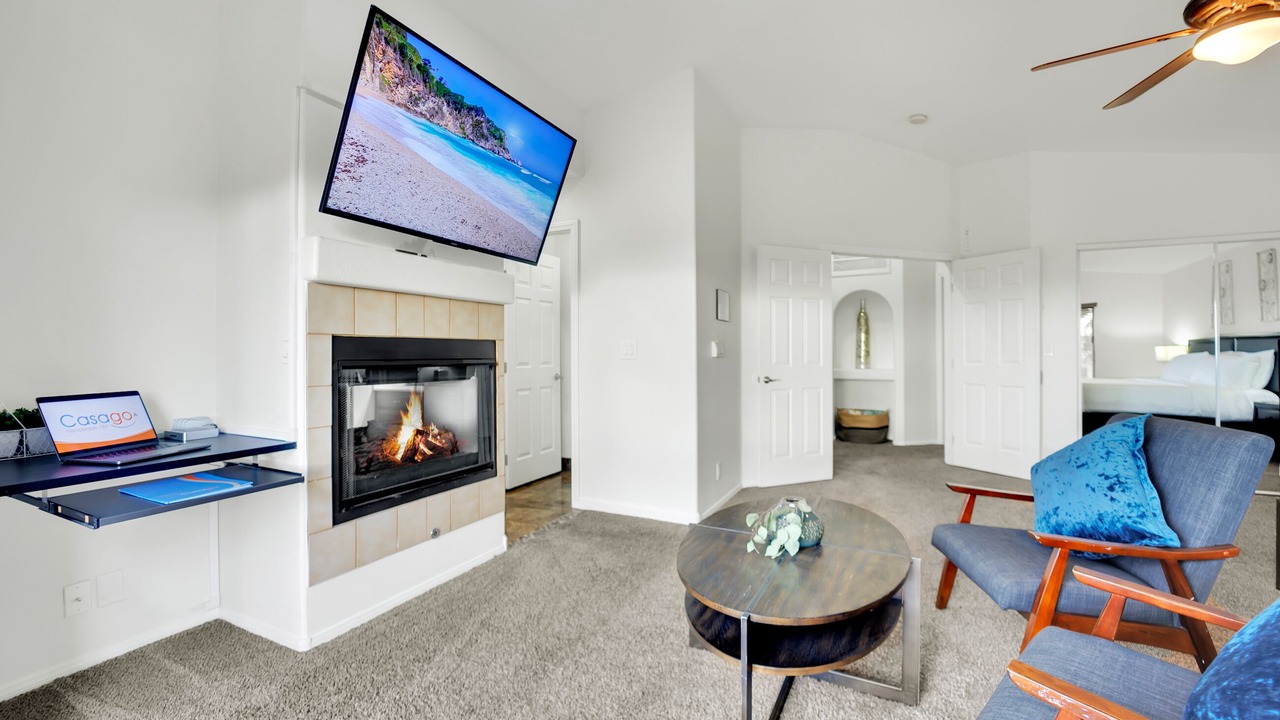 Photo of Livingroom in Foothills