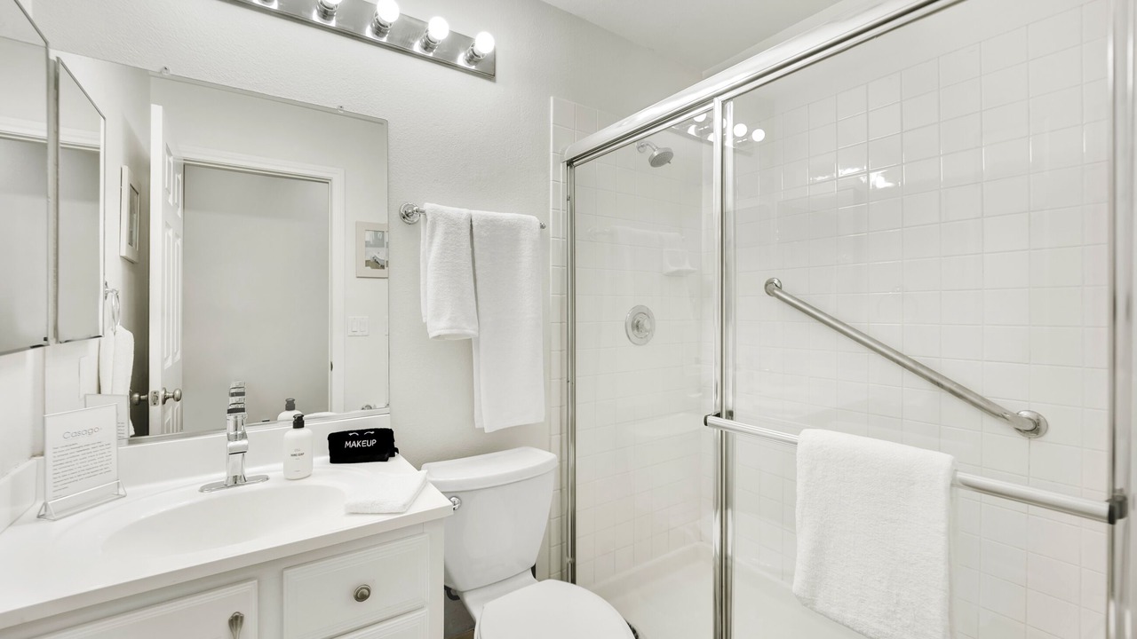 Photo of Bathroom in Foothills