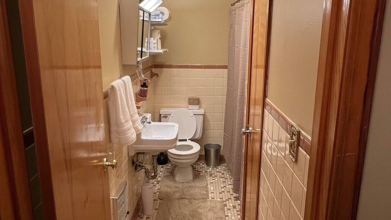 Photo of Bathroom in Ashland
