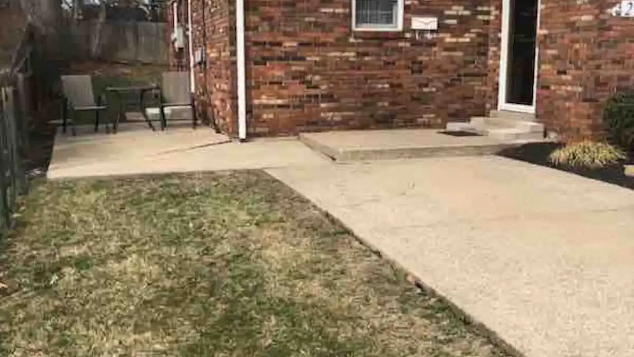 Photo of Outdoor in Ashland