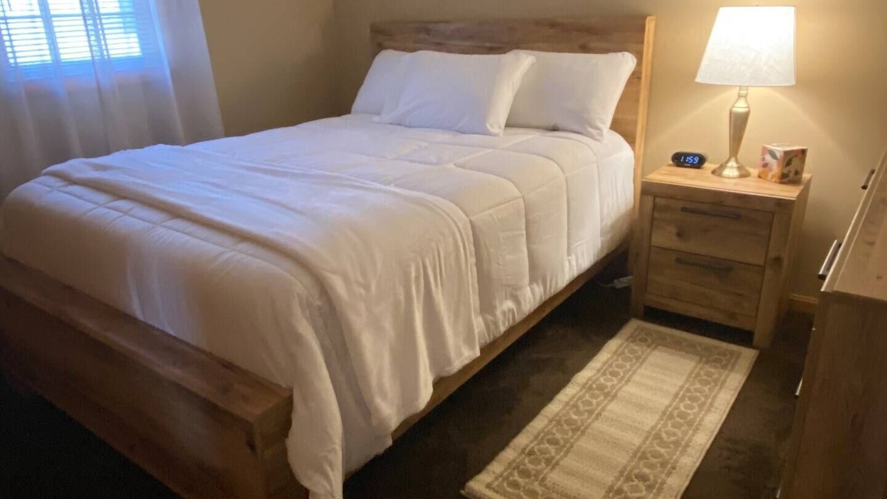 Photo of Bedroom in Ashland