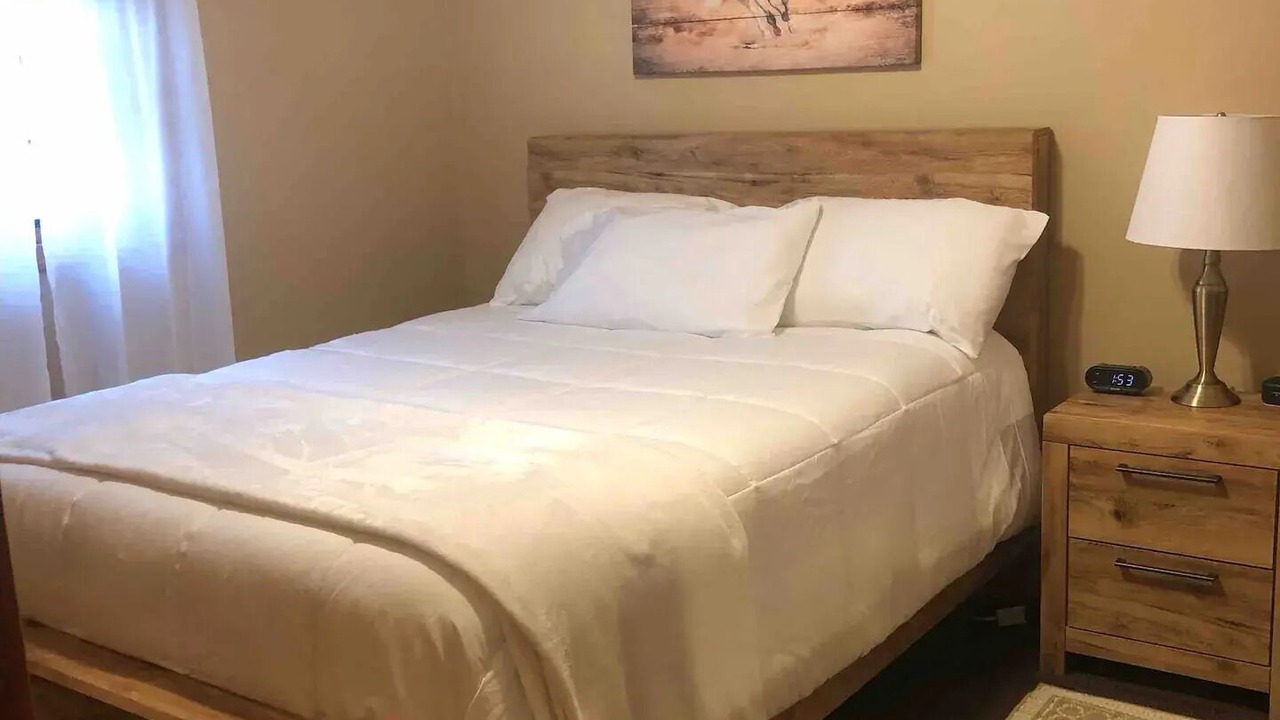 Photo of Bedroom in Ashland