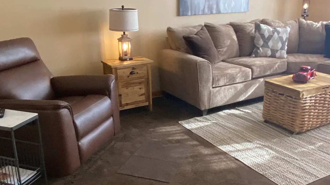 Photo of Livingroom in Ashland