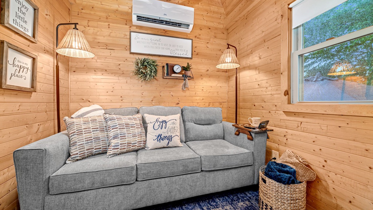 Photo of Livingroom in Cecil