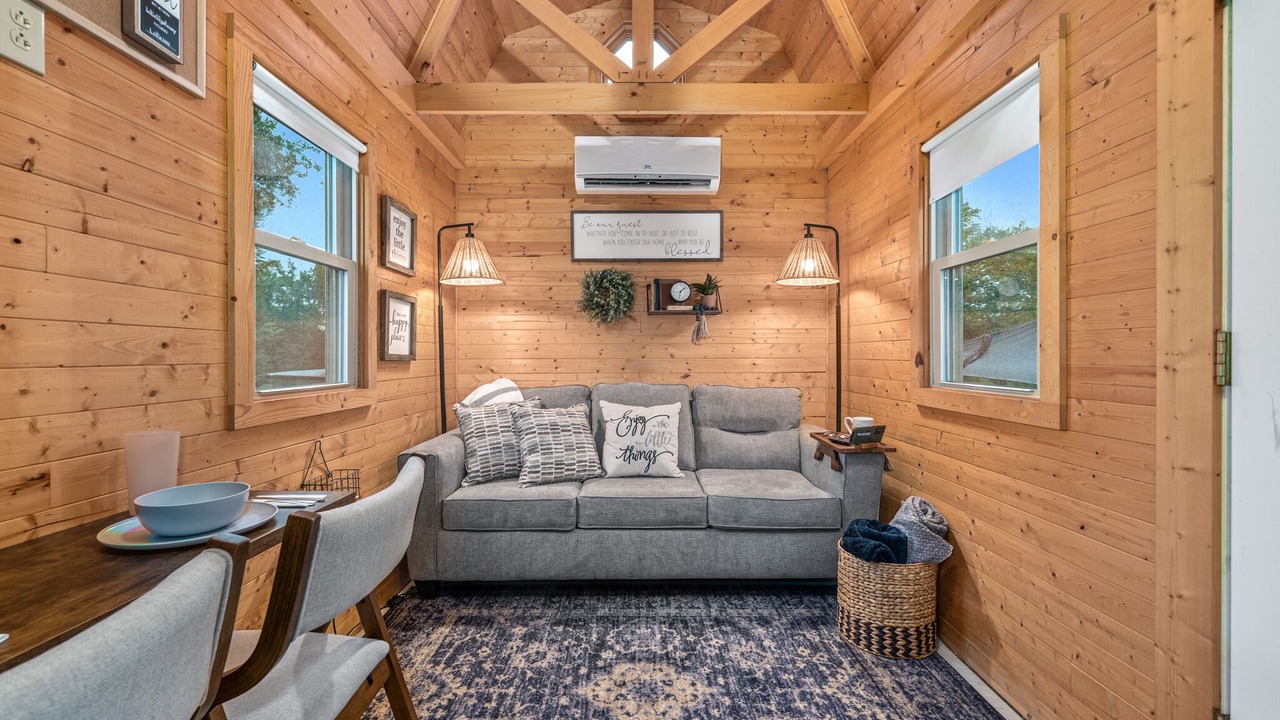 Photo of Livingroom in Cecil