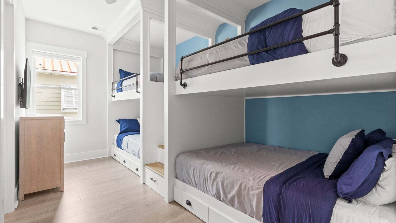 Photo of Bedroom in Ocean Isle Beach