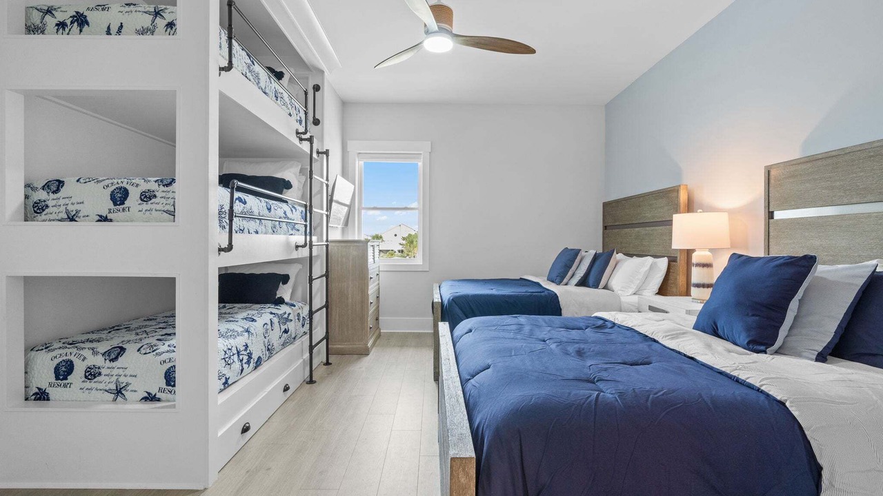 Photo of Bedroom in Ocean Isle Beach