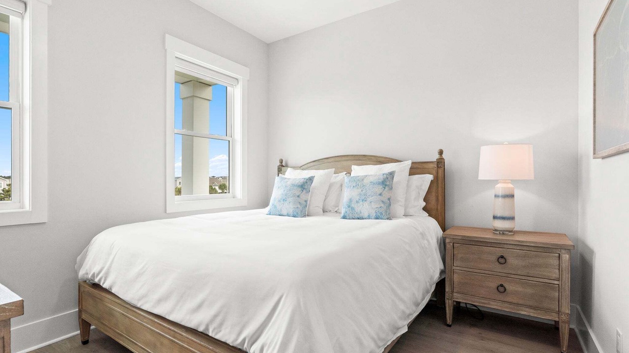 Photo of Bedroom in Ocean Isle Beach
