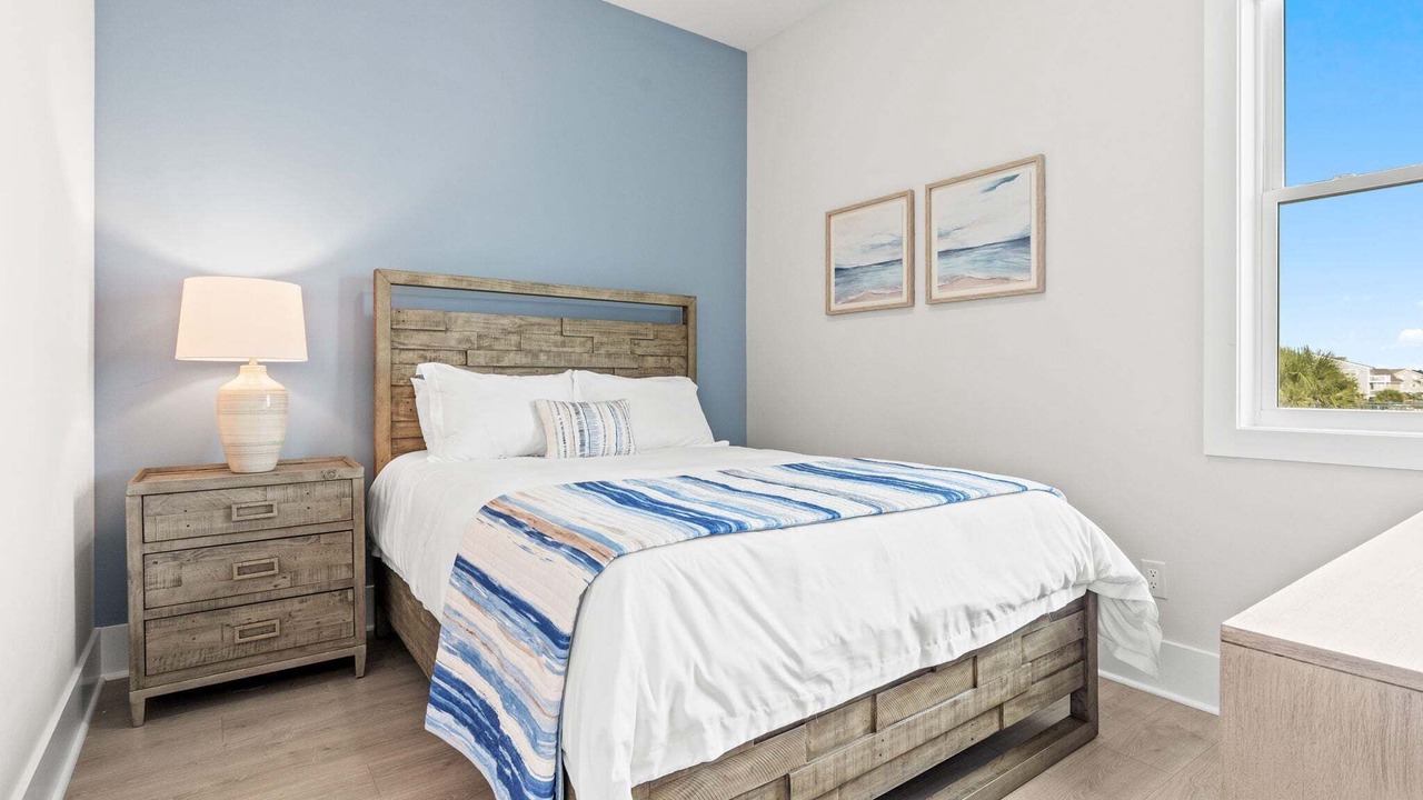 Photo of Bedroom in Ocean Isle Beach