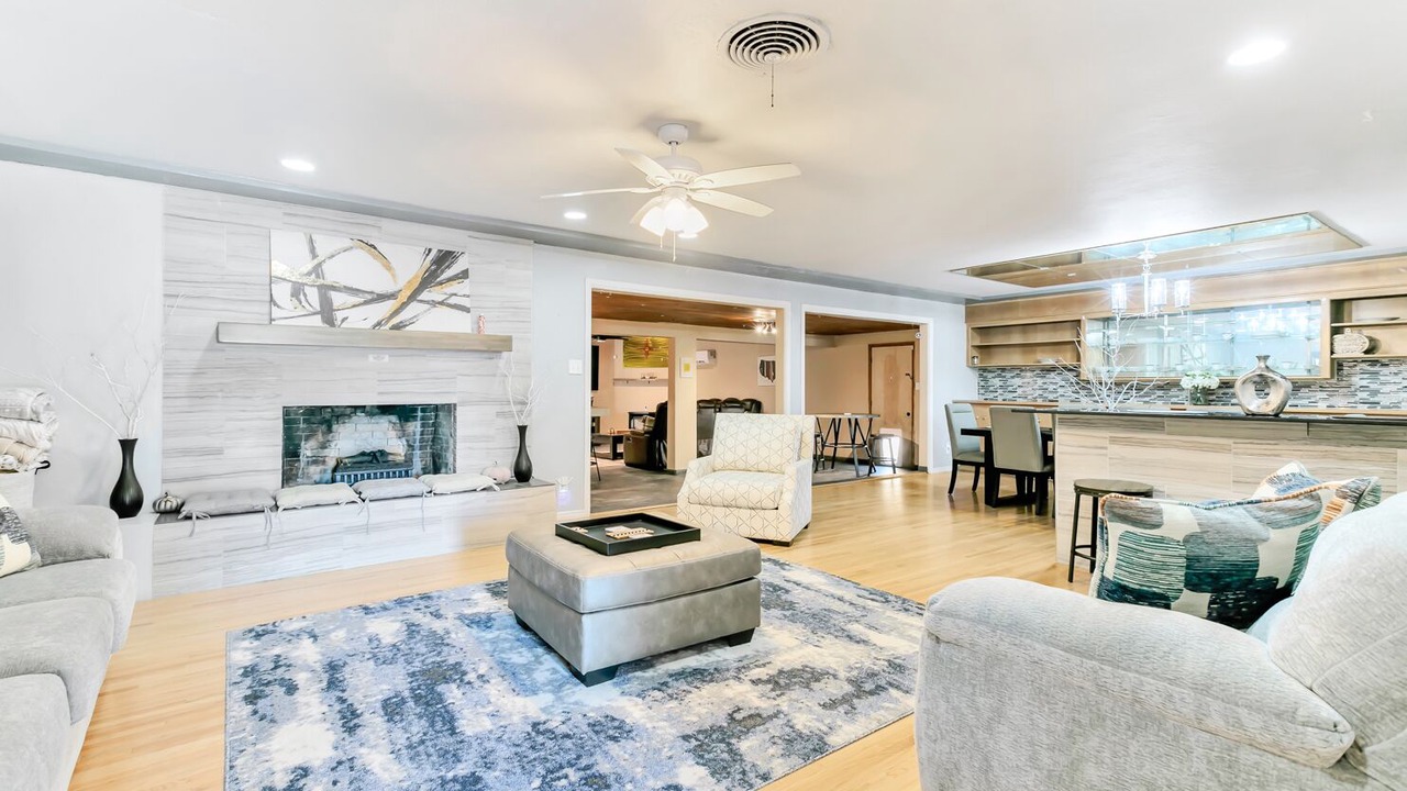 Photo of Livingroom in Albuquerque