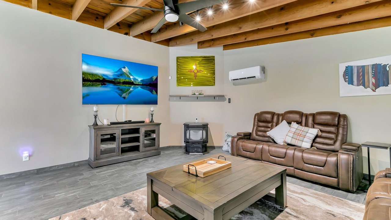 Photo of Livingroom in Albuquerque