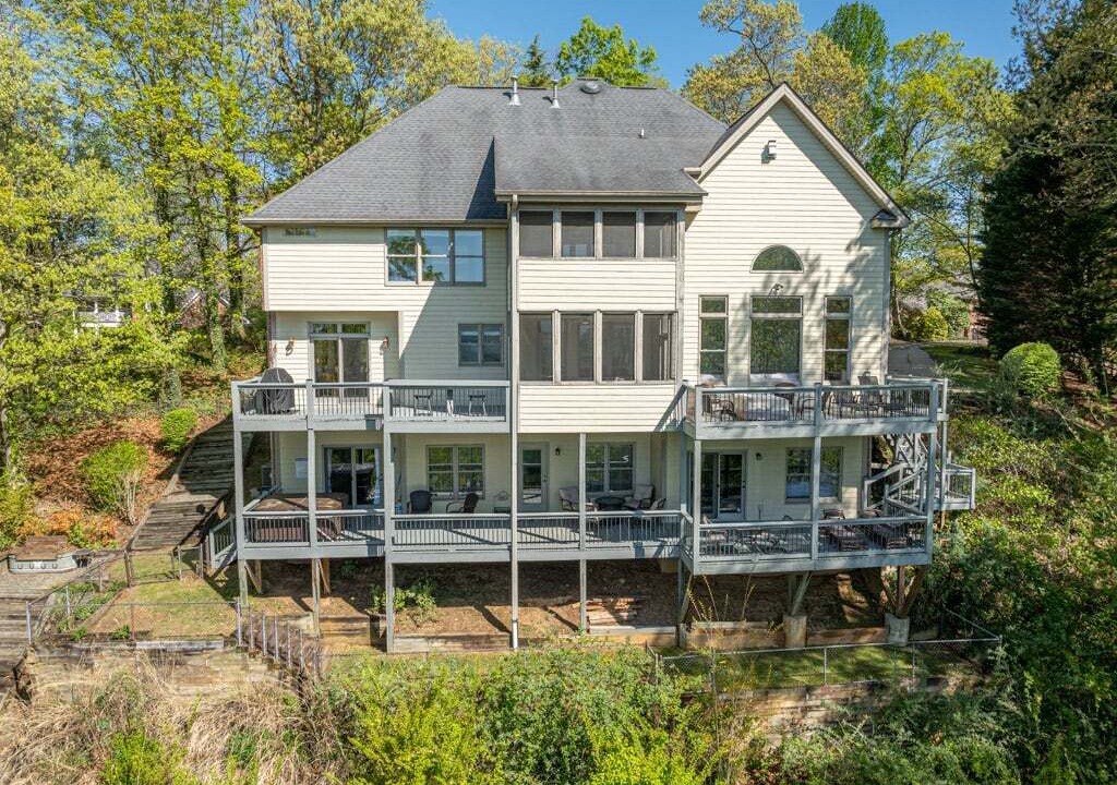 Photo of Outdoor in Royal Pines
