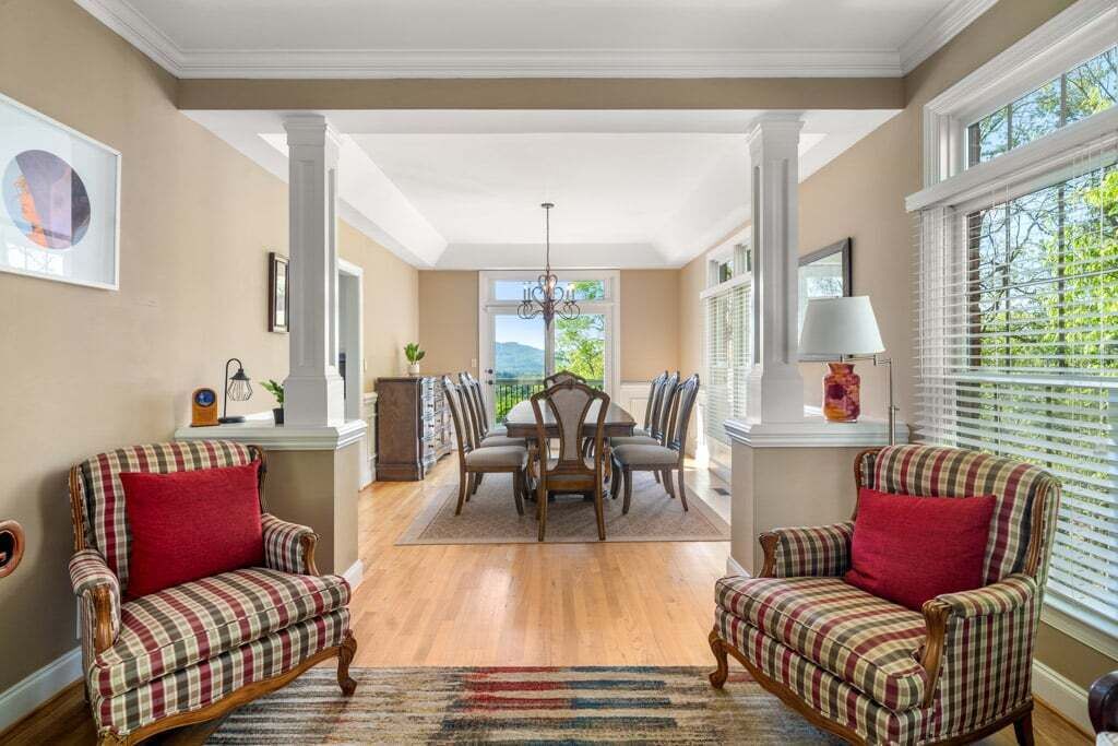 Photo of Bedroom in Royal Pines