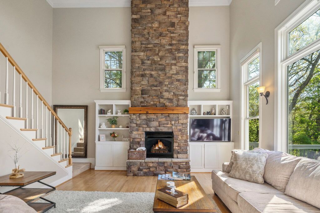 Photo of Livingroom in Royal Pines