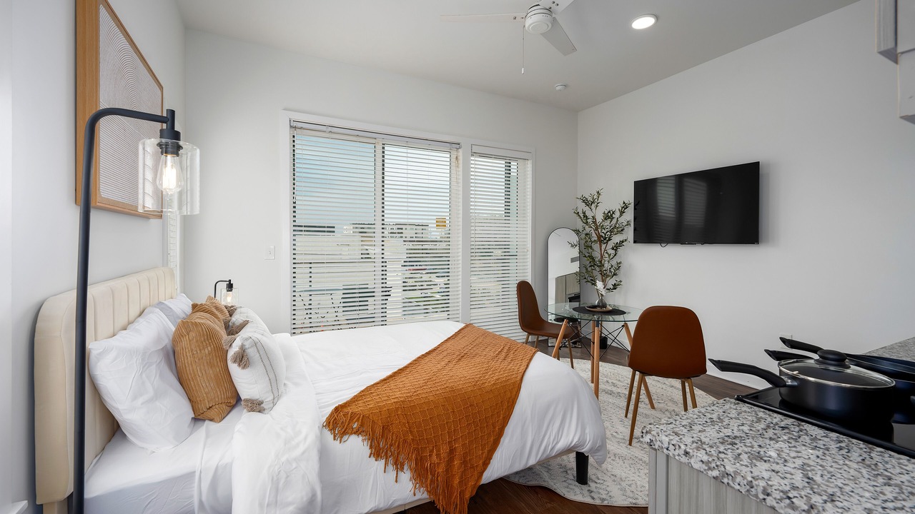 Photo of Bedroom in Avondale